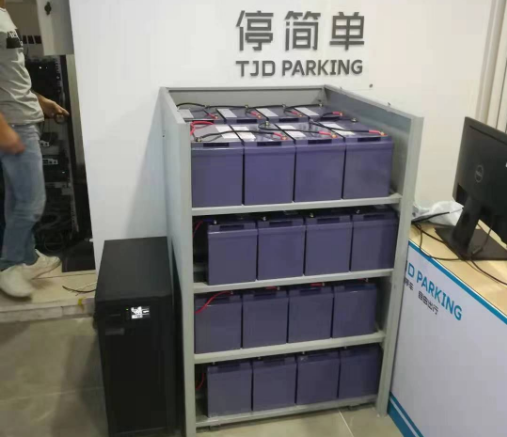 北京停簡(jiǎn)單公司機(jī)房配備山特UPS電源3C15KS及德國(guó)京安特電池12V100AH